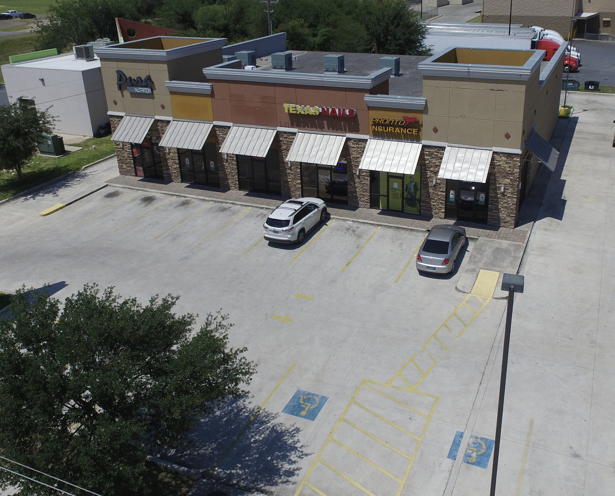 Jackson Plaza III